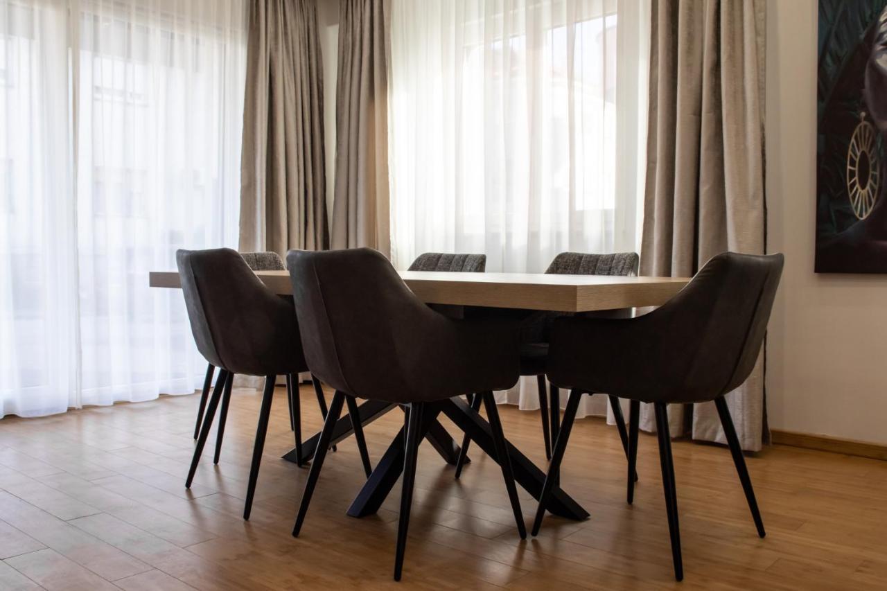 Hugo Apartments Zagreb Buitenkant foto