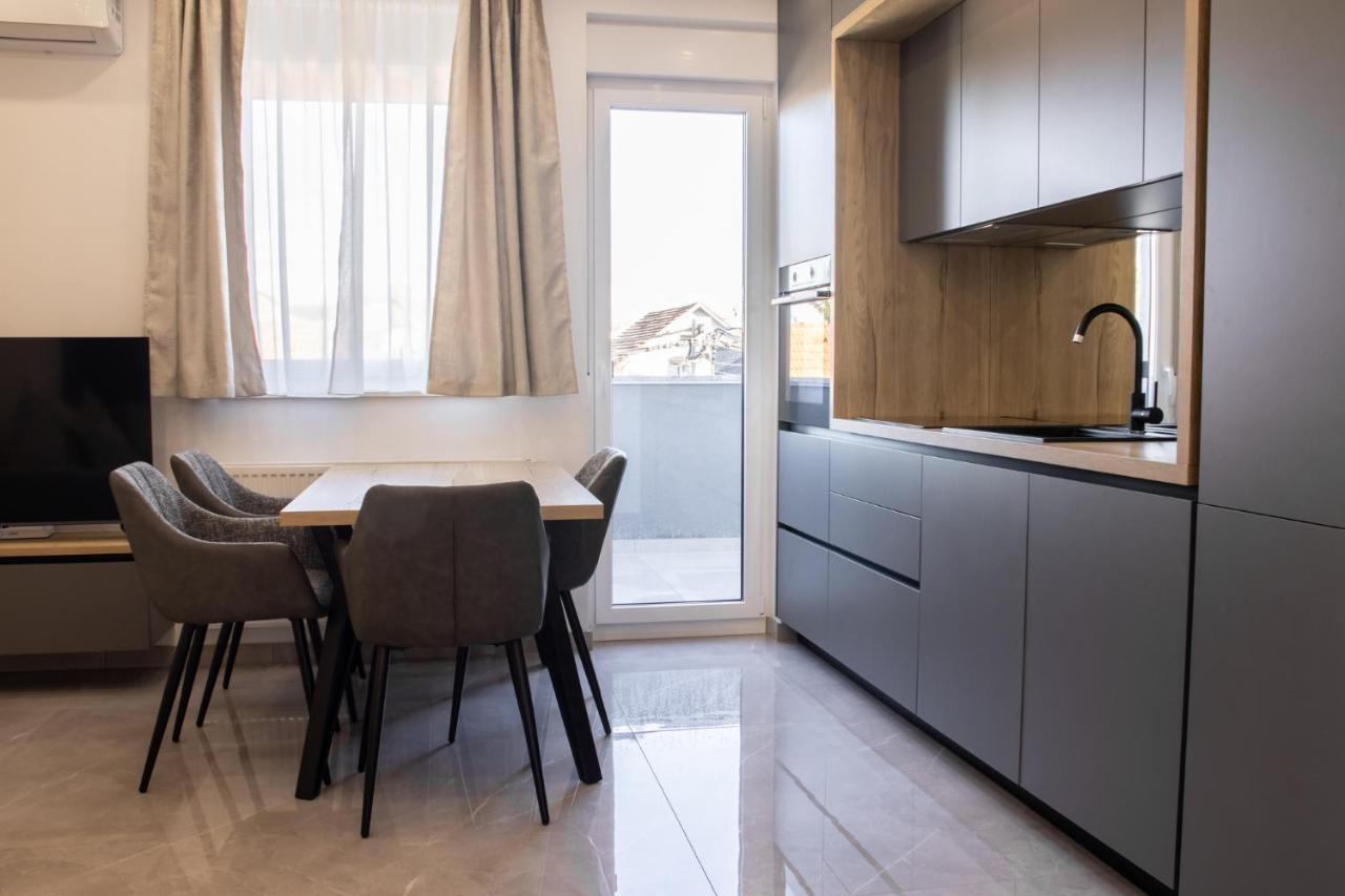 Hugo Apartments Zagreb Buitenkant foto