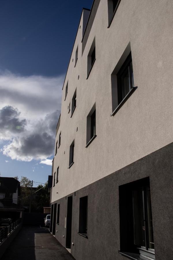Hugo Apartments Zagreb Buitenkant foto