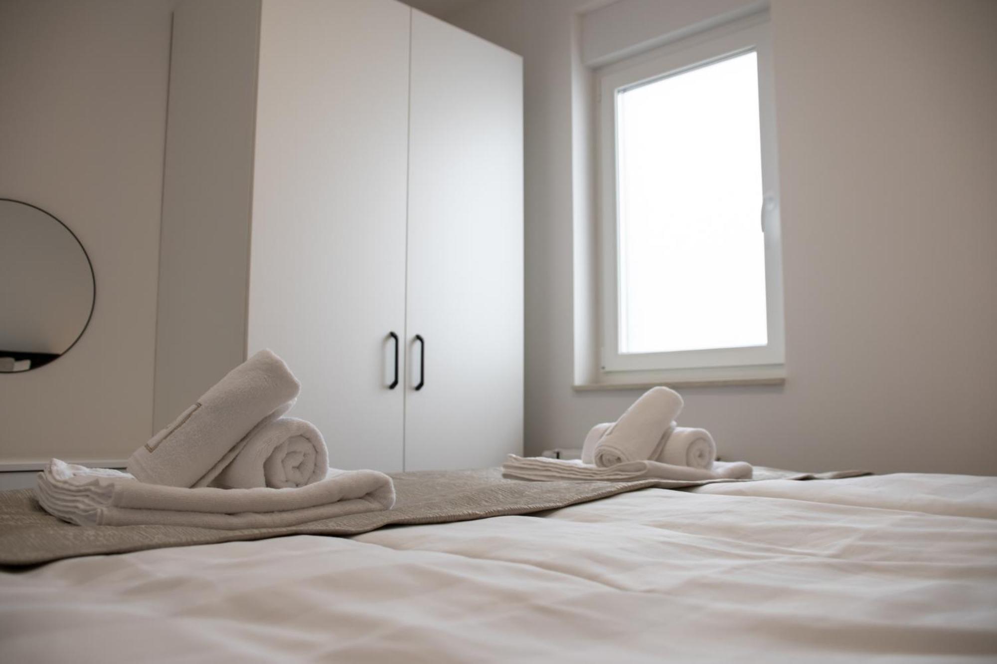 Hugo Apartments Zagreb Buitenkant foto