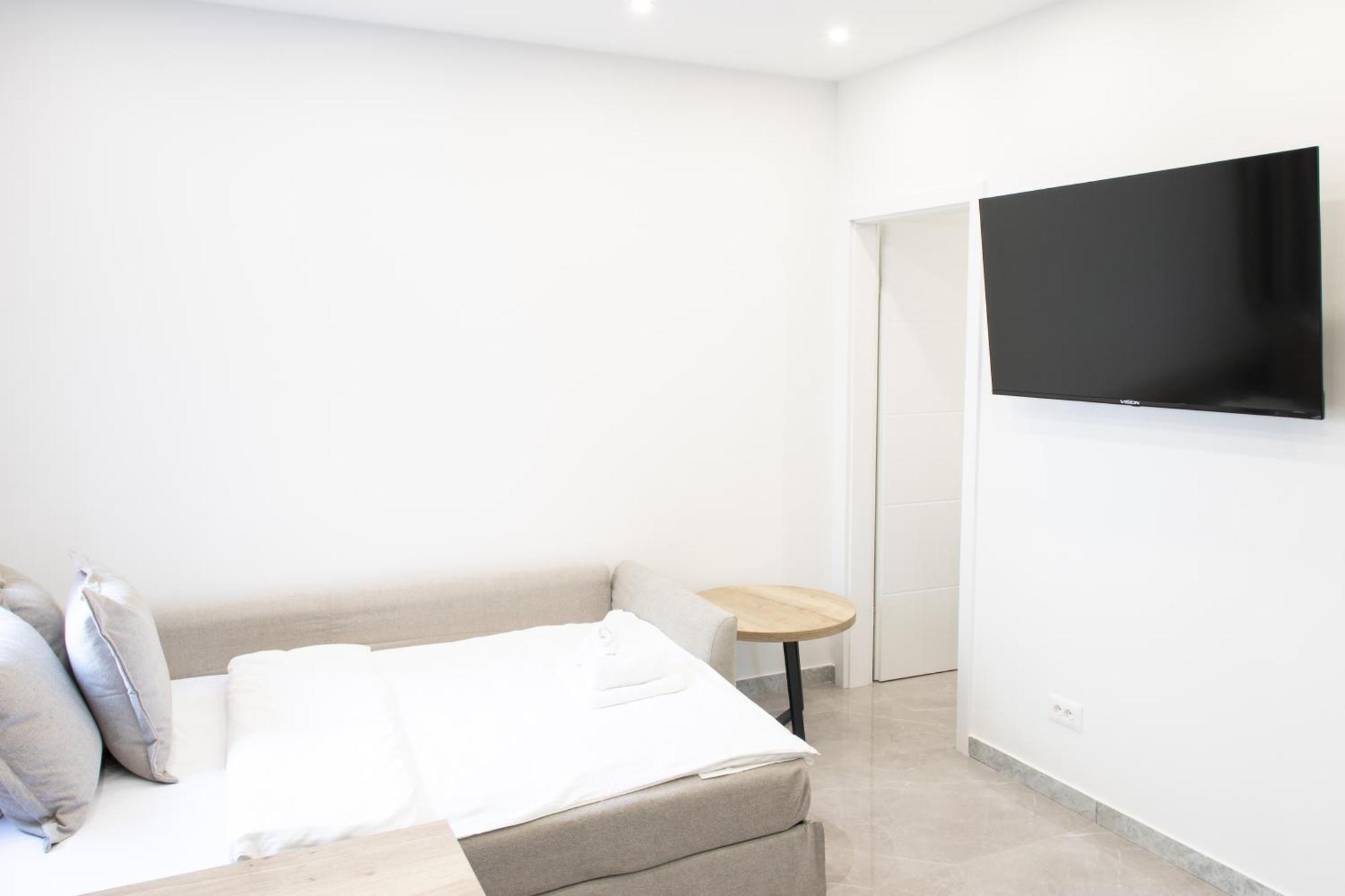 Hugo Apartments Zagreb Buitenkant foto
